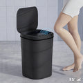 Bote de basura inteligente sin contacto CleanSense™